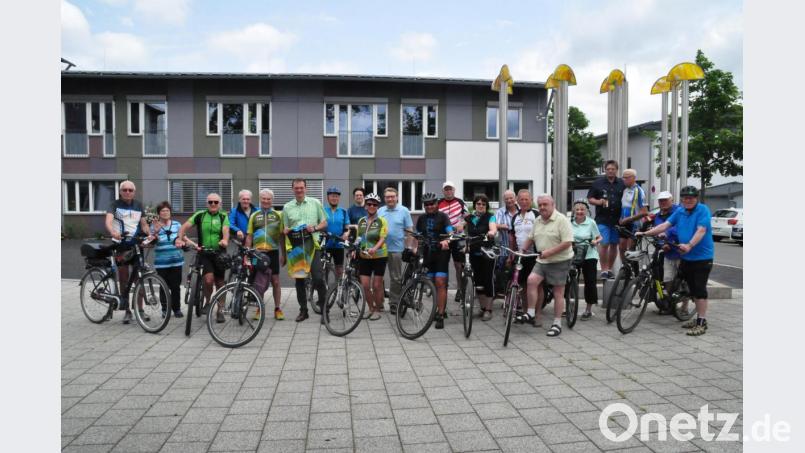 Die inzwischen siebte Radtour der Verdi-Senioren führt in die Gemeinde Altenstadt. Bild: huh