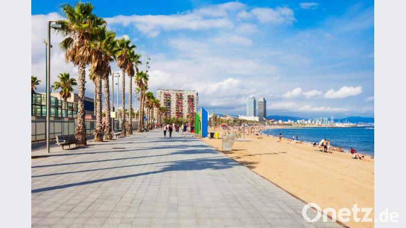 Die Playa de la Barceloneta bietet den perfekten Kontrast zum Trubel in der Stadt. Bild: exb