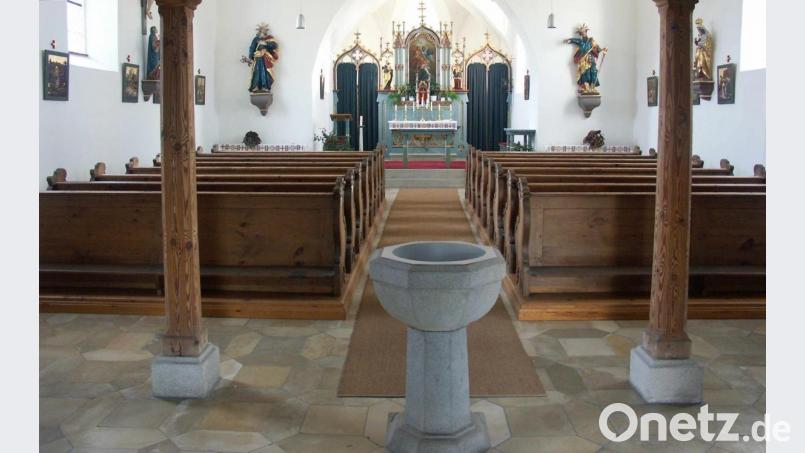 Die Waidhauser Autobahn- und Radwegekirche feiert am Sonntag Patrozinium. Nur wenige Wochen später gibt es mit dem 15-jährigen Bestehen als Autobahnkirche erneut Gelegenheit, zu feiern. Bild: fjo