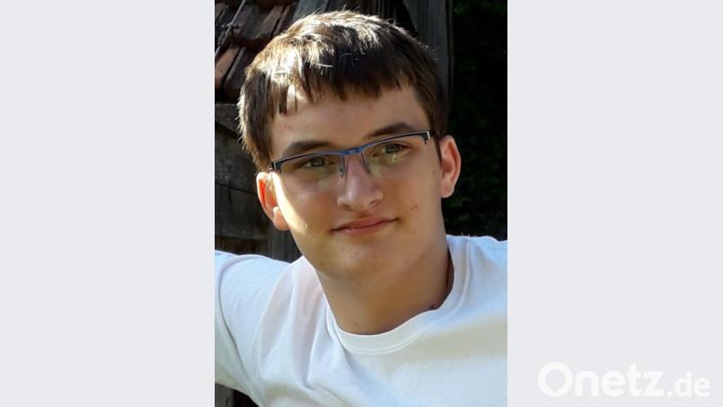 Seine Seminararbeit über &quot;Wissenschaftliche Ansätze zur Kernfusion&quot; hat sich ausgezahlt: Lucas Rieger vom Kepler-Gymnasium erhält 600 Preisgeld, weil er den 1. Platz des Hans-Riegel-Schülerwettbewerbs gewonnen hat. Bild: Lucas Spitzkopf