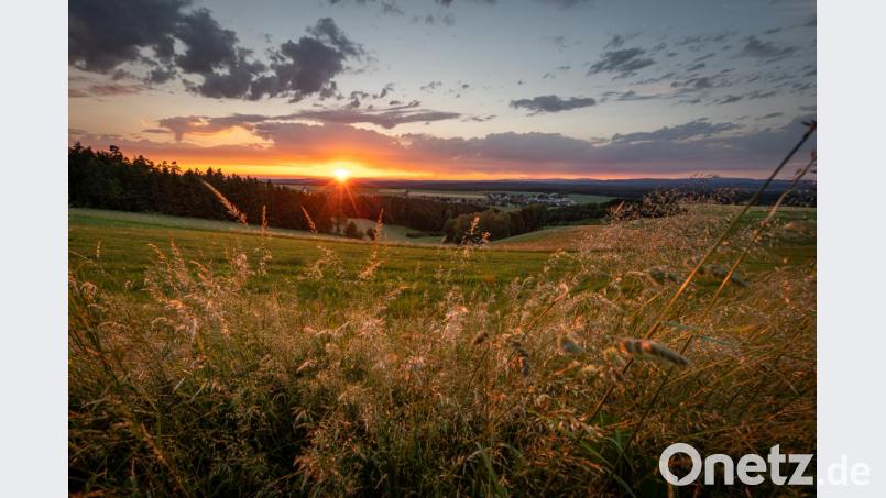 Der Sonnenuntergang über Kohlberg: Ein Schauspiel, das in dieser Pracht nur die Natur bietet. Bild: pml