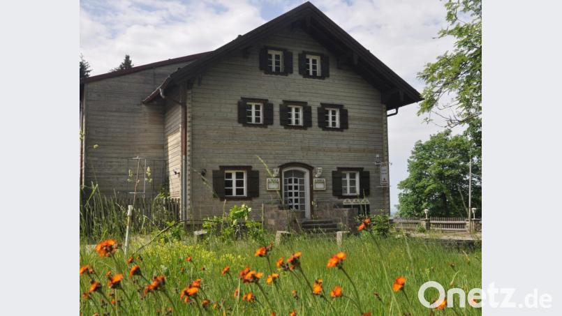 Im Schutzhaus Silberhütte sowie dem umgebenden Areal möchte Bürgermeister Alfred Stier das "Erste Europäische Naturverständniszentrum" entstehen lassen. Bild: ws
