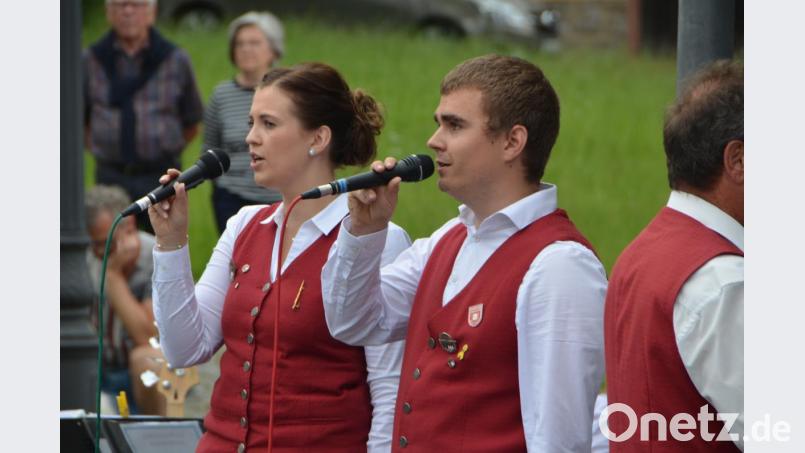 Kathrin Bayer und Wolfgang Zitzmann gaben ihr Debüt beim wunderbaren Titel &quot;Böhmische Liebe&quot;, der den &quot;Böhmischen Traum&quot; den Rang ablaufen könnte. Bild: dob