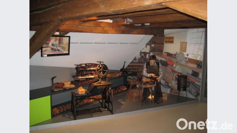 In der Abteilung „Handwerk und Hausnamen“ des Oberviechtacher Museums wird dem Dialekt ein gebührender Platz eingeräumt. Bild: slu