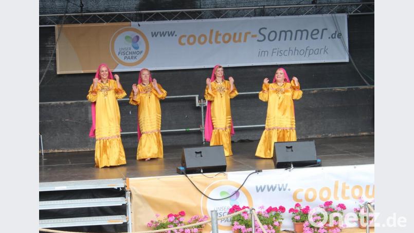 Diese Gruppe tanzt einen &quot;Mambo Sudani&quot;. Bild: Susanne Forster