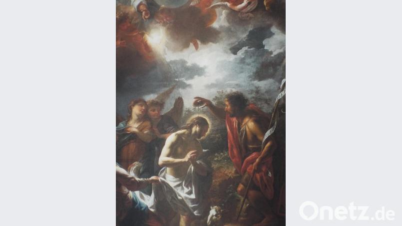 Projektion auf der Kopie des Gemäldes Taufe Christi von Peter Brandl., ein Werk des tschechischen Hochbarocks. Das Original ist in der Kirche St. Johannes der Täufer in Manetin (Tschechien) zu7 sehen, in Theuern ist steht Kopie , die mit einer HÖhe von drei Metern fast so groß ist wie das Original Bild: e