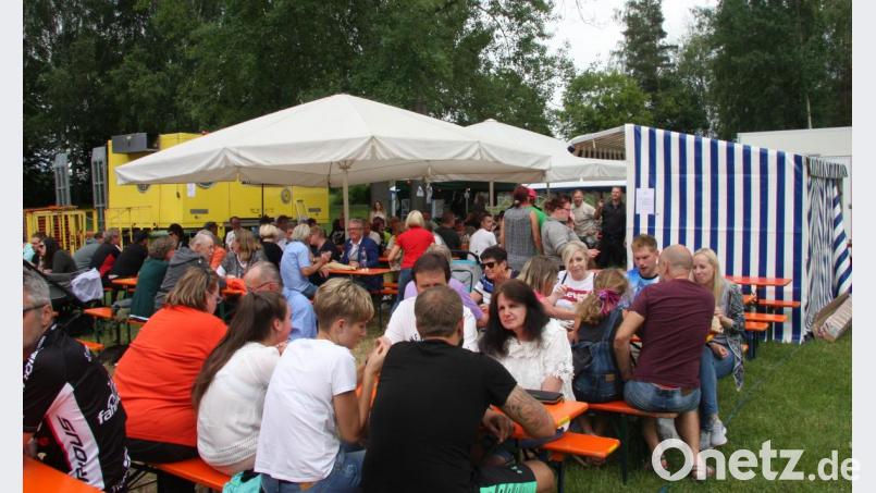 Das Fischerfest an der Kipp ist stets ein guter Grund, die Waldseen zu besuchen. Bild: wro