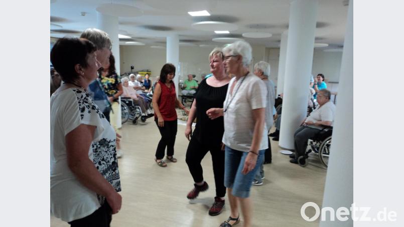 Spaß , Gemeinschaft und Gesundheit: Tanzen hält fit Bild: ksi