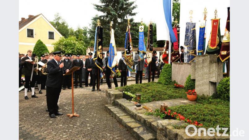 Bei aller Feststimmung die Gefallenen, Vermissten und Verfolgten nicht vergessen: Ein Gedenkakt am Gefallenenehrenmal wird den besinnlichen Auftakt zur 140-Jahr-Feier der Burkhardsreuther Soldatenkameradschaft setzen. Bild: bjp. Bild: bjp