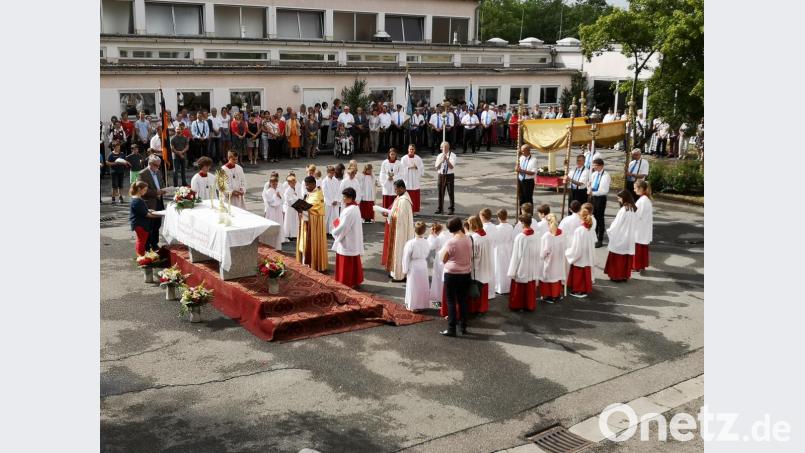 Pfreimd feiert Fronleichnam. Bild: hir