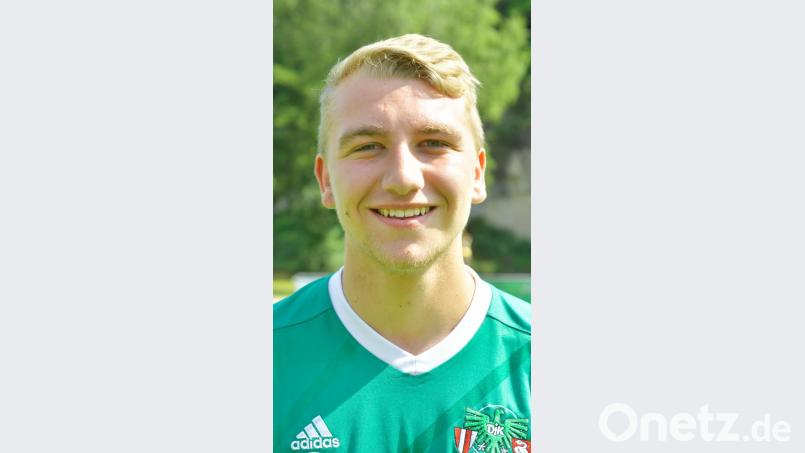 Vinzenz Stemp ist totaler Club-Fan. Bild: Hubert Ziegler