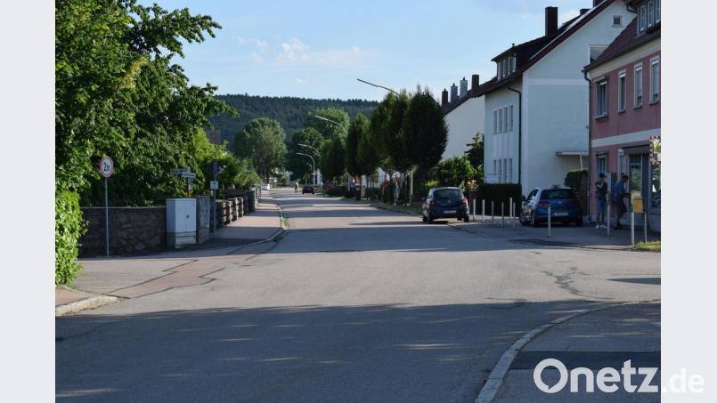Als letzter Abschnitt der Sanierung ist das Teilstück vom Alten Weg bis zur Stadtgrenze geplant. Bis dahin werden noch drei Jahre vergehen. Bild: bnr