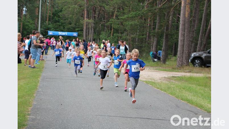 Wenn die Kids losspurten, dann glüht der Asphalt. Bild: gru