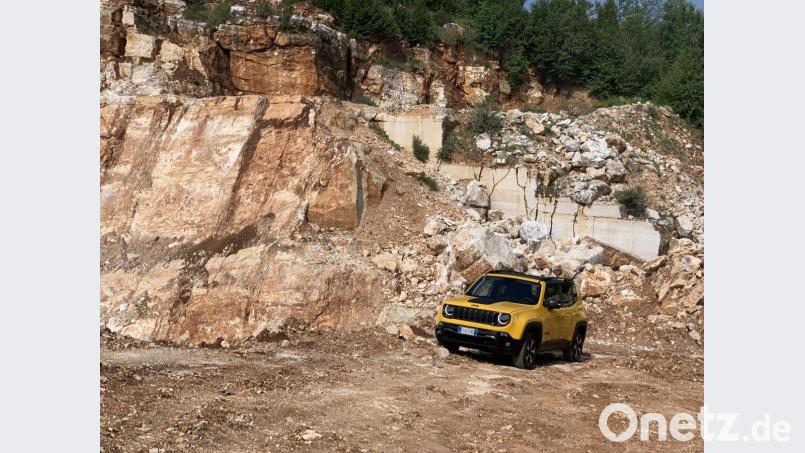 Jeep Renegade auf Testfahrt im Marmorsteinbruch nahe Verona. Bild: Michael Ascherl