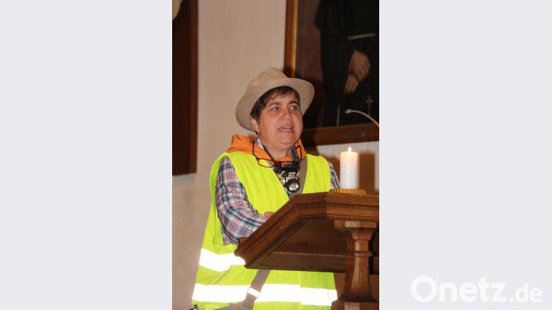 Frieda Zeitler gibt letzte organisatorische Hinweise weiter. Bild: rpp