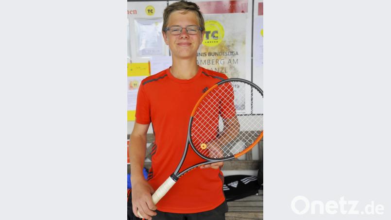 Noah Vollmer vom TC Amberg am Schanzl gewann die U-14-Konkurrenz souverän. Bild: Hubert Ziegler
