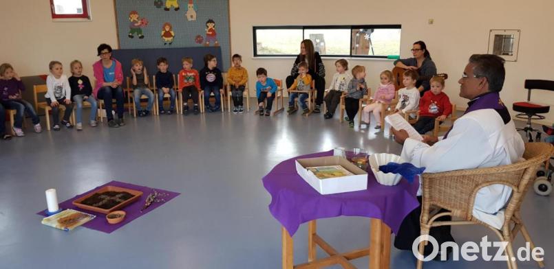 Aschenkreuz - Andacht Bild: exb