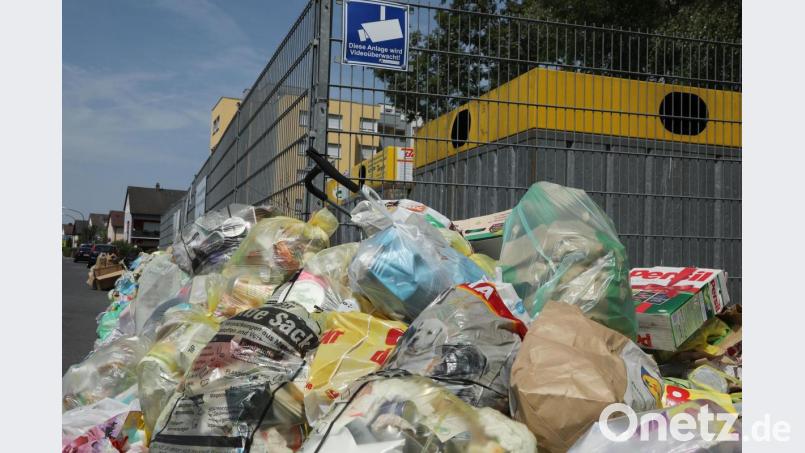 An der Wertstoffinsel am Stockerhut gibt es seit längerem Probleme mit wilden Müllablagerungen. Bild: Wolfgang Steinbacher