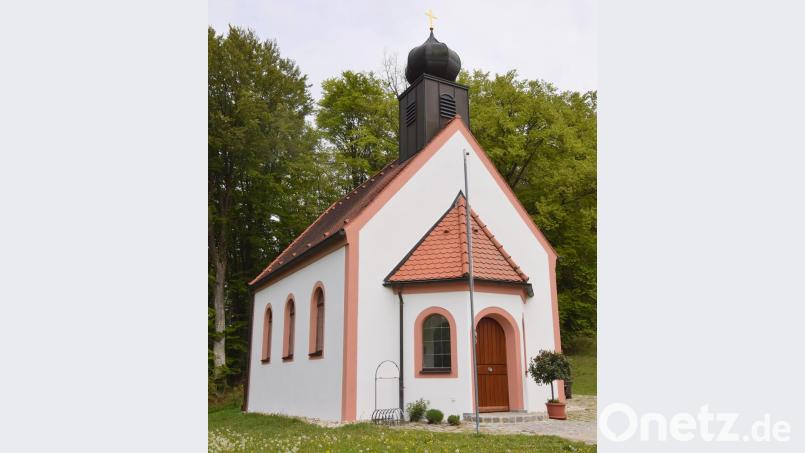 Seit 30 Jahren freuen sich die Bürger im Sulzbach-Rosenberger Stadtteil Stifterslohe an ihrer St.-Johannes-Kapelle in Stifterslohe. Bild: no