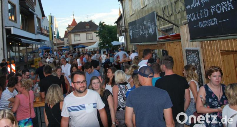 Viele Gäste sind angesichts der sommerlichen Temperaturen beim Bürgerfest genauso wie vor zwei Jahren zu erwarten. Archivbild: mab