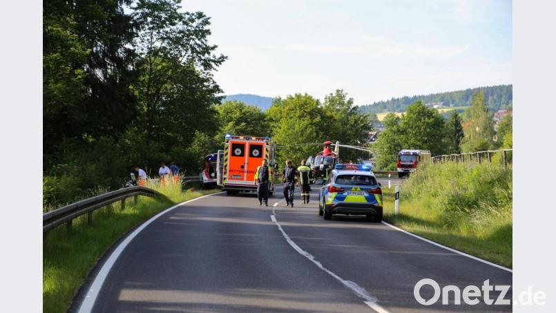 Zwischen Ebnath und Neusorg ist ein Mann mit seinem Kleinkraftrad gestürzt. Bild: rw