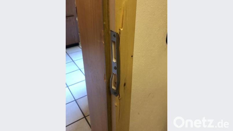 Im Vereinsheim des TC Waldershof brachen die Täter mehrere Türen auf. Bild: exb