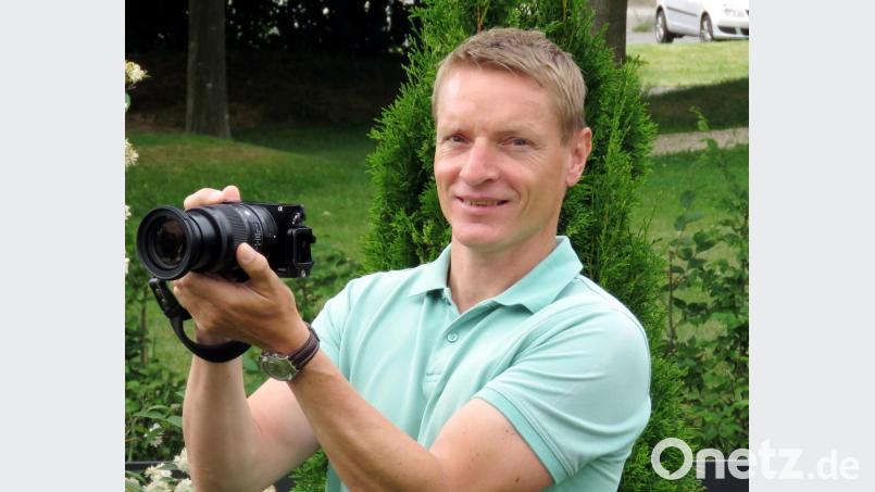 Matthias Kunz nutzt die Technik, um mehr Freiraum für Kreativität zu haben. Hier ist er mit einer spiegellosen Systemkamera Sony Alpha 6000 unterwegs. Bild: ubb