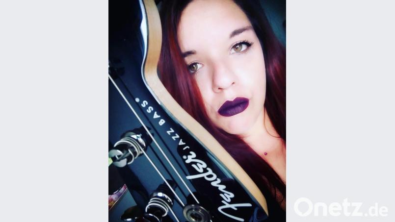 Ramona Häßler sucht eine Band zum Einsteigen. Nach dem Gig in Frankfurt stehen ihre Chancen dafür sicher nicht schlecht. Bild: exb