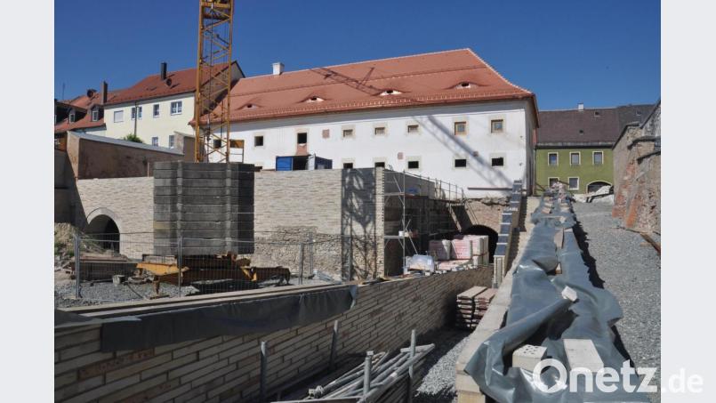 Eigentlich sollten im September die Studierenden im alten Polizeigebäude einziehen. Doch die Fertigstellung verzögert sich. Als Einweihungstermin wurde jetzt der 30. Januar festgelegt. Bild: ws