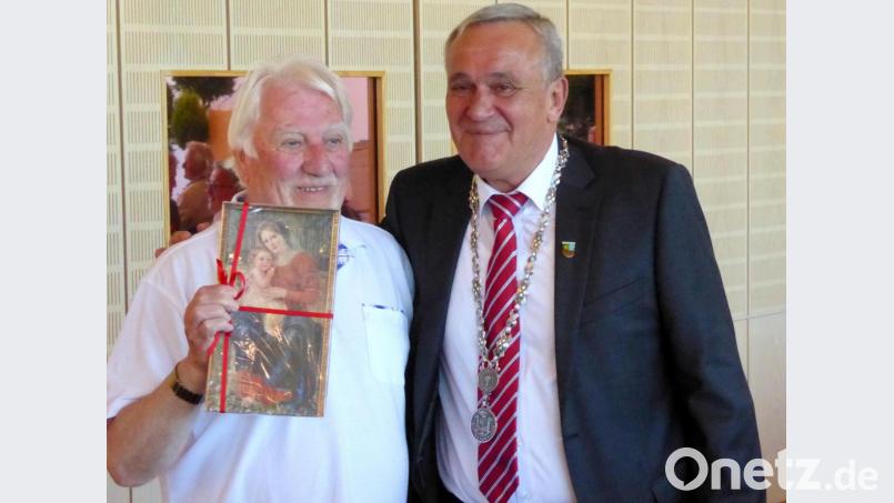 Gratulation zur Priesterweihe vor 50 Jahren für Dechant Franz Unger. Bild: fsb
