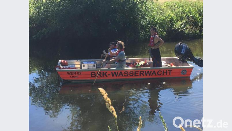Polizei und Rettungskräfte suchten in Neustadt nach der seit Mittwoch vermissten 16-Jährigen. Bild: Gustl Beer