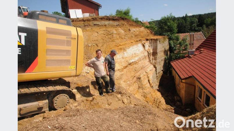 Die Wand ist zurückgebaut, das Haus wieder sicher. Bild: ge