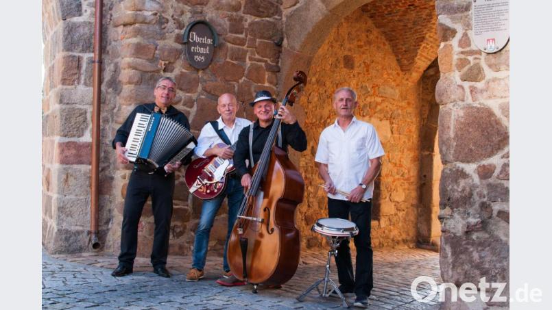 "Jukebox-Heros" spielen am Mittwoch, 31. Juli, im Park der Stützelvilla. Bild: exb