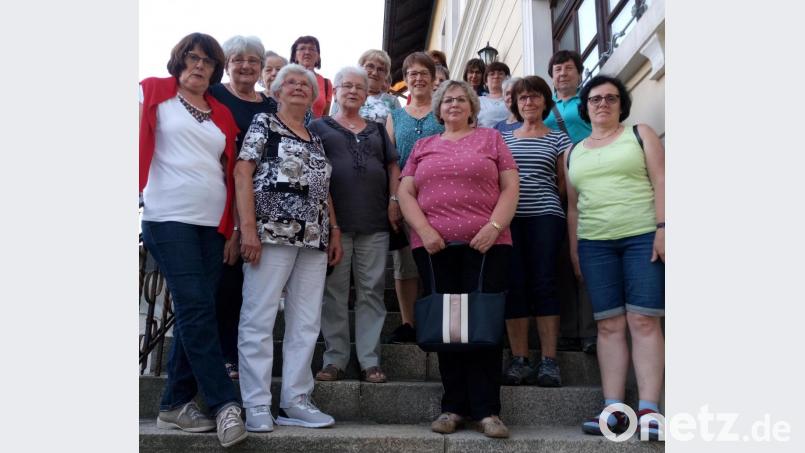 20 Frauen des Katholischen Frauenbundes treffen sich zur alljährlichen Wanderung. Bild: lep