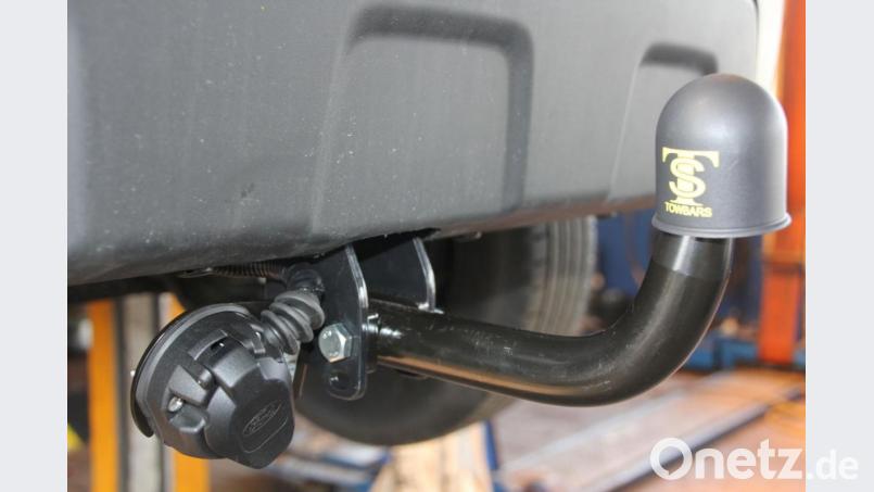 Der Kugelkopf der starren Anhängerkupplung sollte bei Nichtgebrauch stets mit einer Schutzkappe abgedeckt sein. Bild: kro