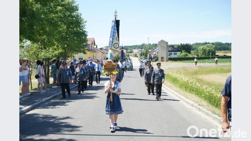 Zwei Tage lang feierte Högling das 100-jährige Bestehen der Krieger- und Reservistenkameradschaft. Bild: nib