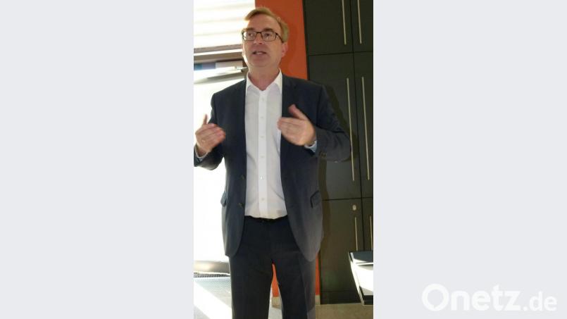 Alexander Flierl sprach in Oberviechtach über seine Arbeit als Landtagsabgeordneter.
