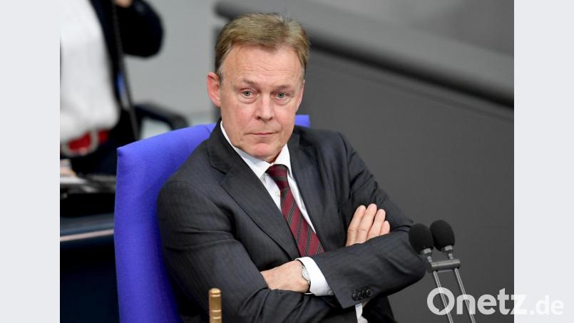Der SPD-Bundestagsabgeordnete Thomas Oppermann sitzt im Rund des Bundestages.. Bild: Britta Pedersen/ZB/dpa