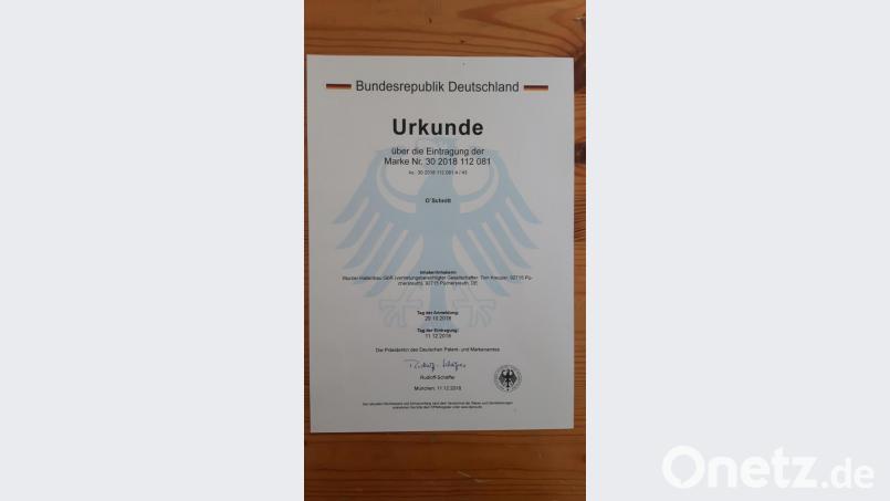 Die Deutsche Patentamt stellt die Urkunde für die Markt &quot;O`Schnitt&quot; aus. Bild: tok