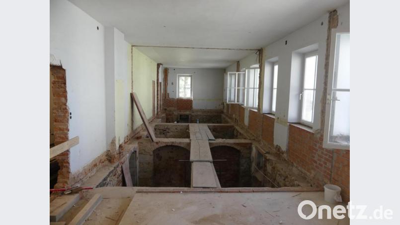 Das 120 Jahre alte Gebäude ist nur teilweise unterkellert. Die neue Kellerdecke soll den künftigen Ansprüchen gerecht werden. Bild: rn