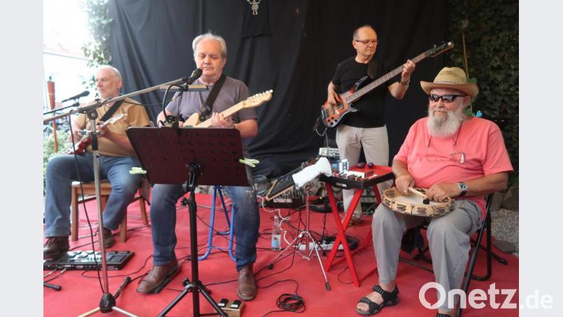 "Red Moon" spielen Klassiker aus dem Blues, Soul-, Folk- und Rockbereich. Bild: Kunz