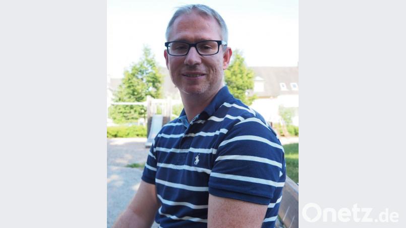 Ost-West Pendler Michael Kuhn im heimatlichen Pirk Bild: Bühner