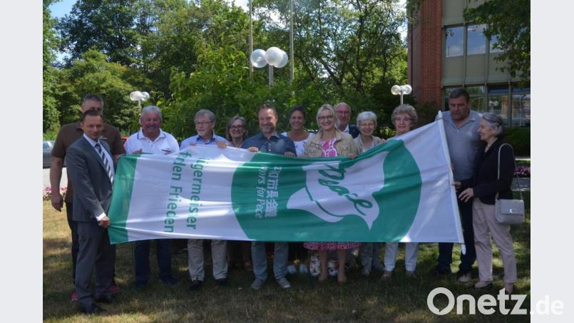 Die Stadt Weiden zeigt Flagge und beteiligt sich an der Friedensaktion &quot;Mayors for Peace&quot;. Bild: Kunz
