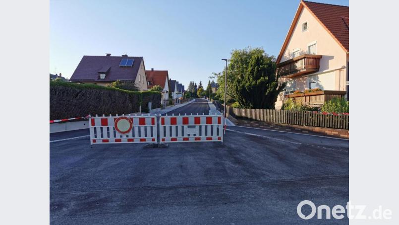 Die letzten Sperrschilder im Ortsteil Schellenbach sind entfernt, alle Straßen wieder befahrbar. Bild: gz