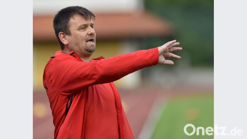Die SV Grafenwöhr stellt sich der Herausforderung Landesliga. Trainer Roland Lang traut seiner Mannschaft den Klassenerhalt zu. Bild: A. Schwarzmeier