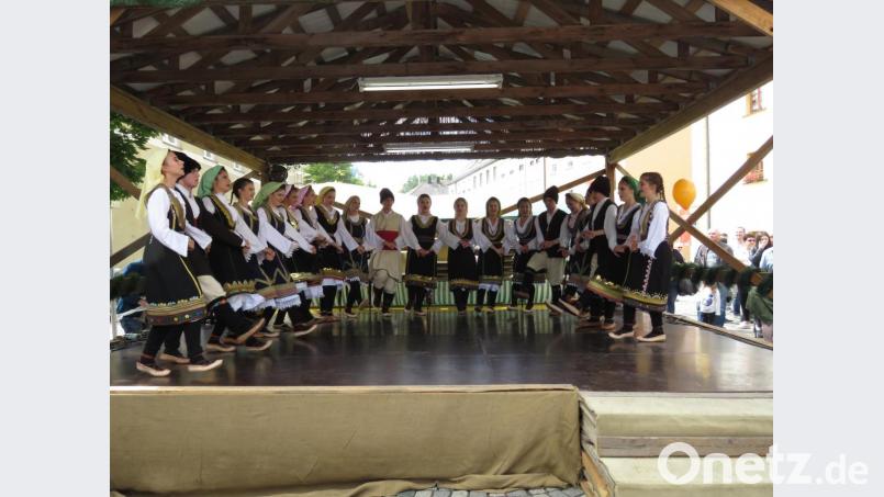 Serbische Folklore beim Bürgerfest Waldsassen. Bild: ubb