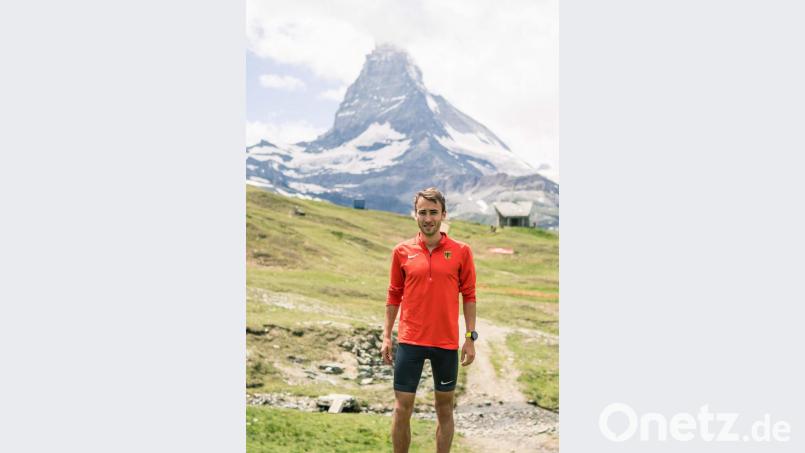 Maximilian Zeus am Fuße des Matterhorns: Der Pirker nahm an der Berglauf-Europameisterschaft in Zermatt teil und kam als zweitbester Deutscher ins Ziel. Bild: zeu
