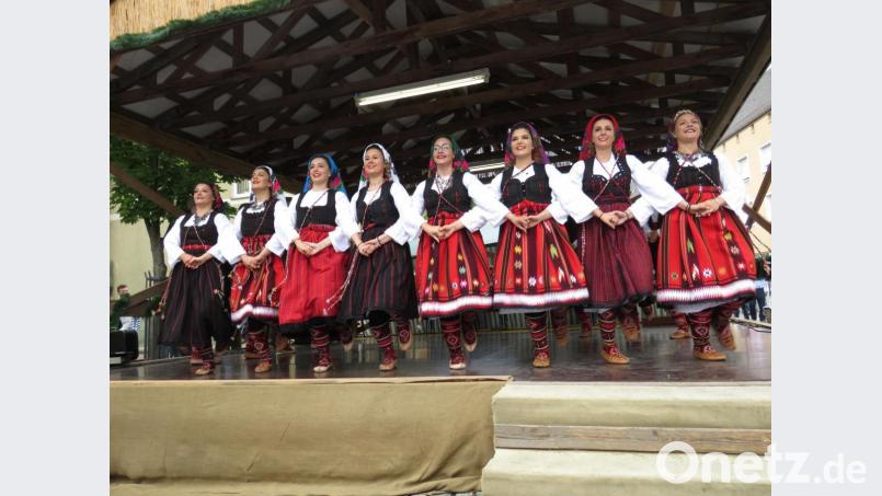 Serbische Folklore beim Bürgerfest Waldsassen. Bild: ubb