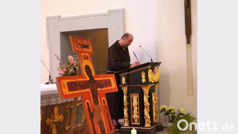 Der Heilige Franz von Assisi wird beim Evensong dargestellt von Josef Beer aus Denkenreuth. Bild: fvo