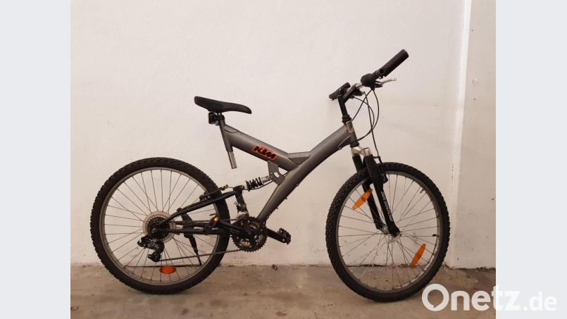 Die Polizei geht davon aus, dass dieses Rad der Marke KTM gestohlen wurde. Bild: piam